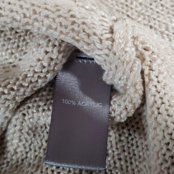 Summer Dreaming in This SuperSoft Pastel Lettering Boyfriend Sweater by Marled M - Picture 3 of 5